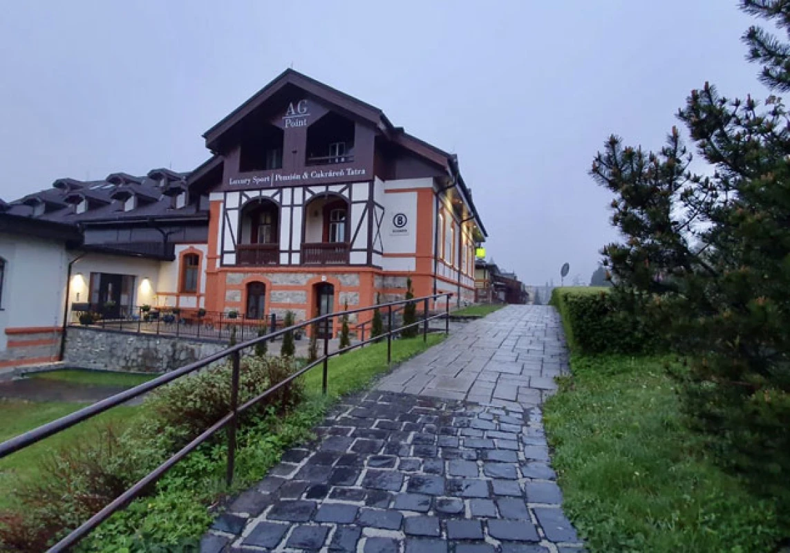TATRAS INSIDE