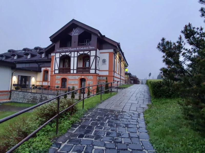 TATRAS INSIDE